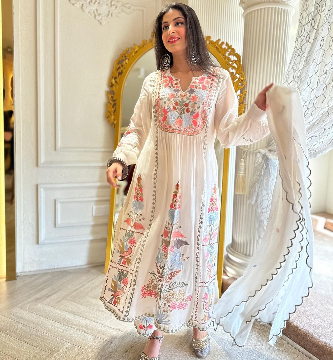 Khushbu Malti Colored Pakistani Suit Set