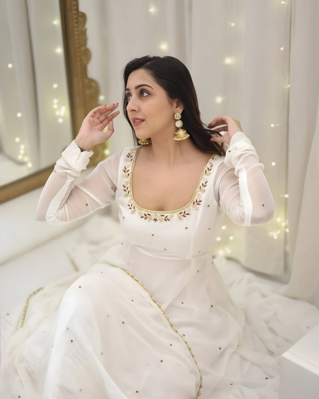 Hannah Traditional White Anarkali Suit 🤍