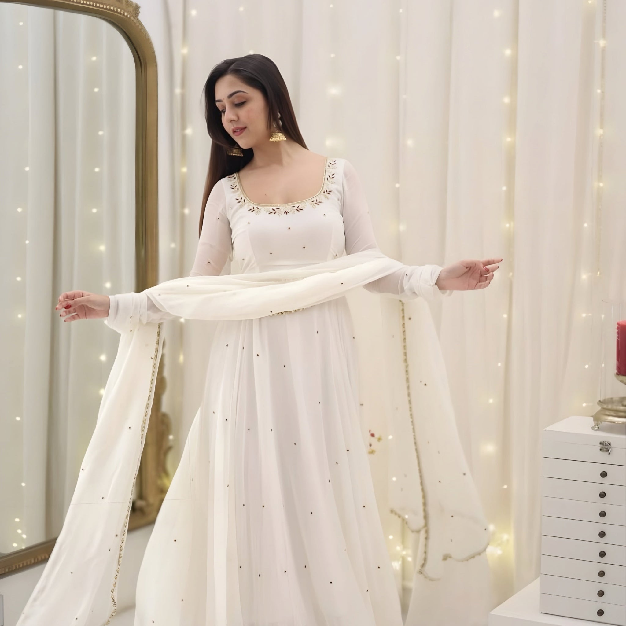 Hannah Traditional White Anarkali Suit 🤍